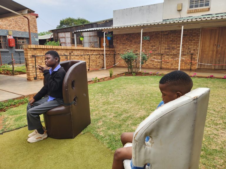 Volunteers and staff at Tshepong Centre